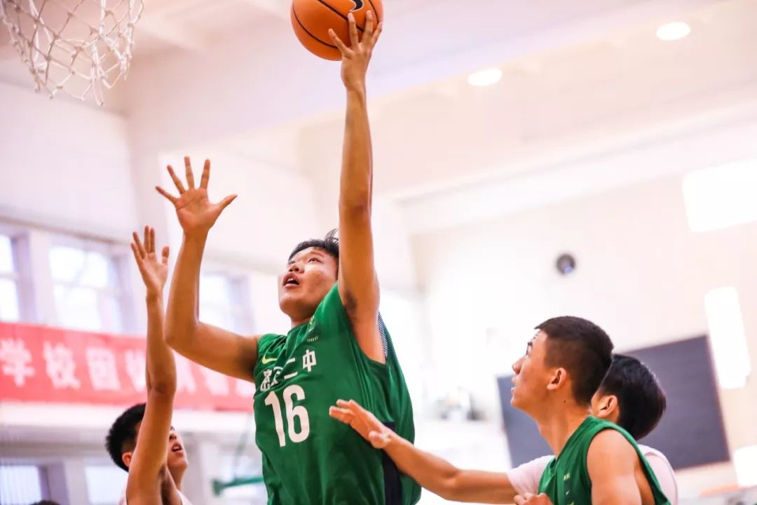 耐克中国高中篮球联赛2024总决赛,耐克篮球联赛新征程