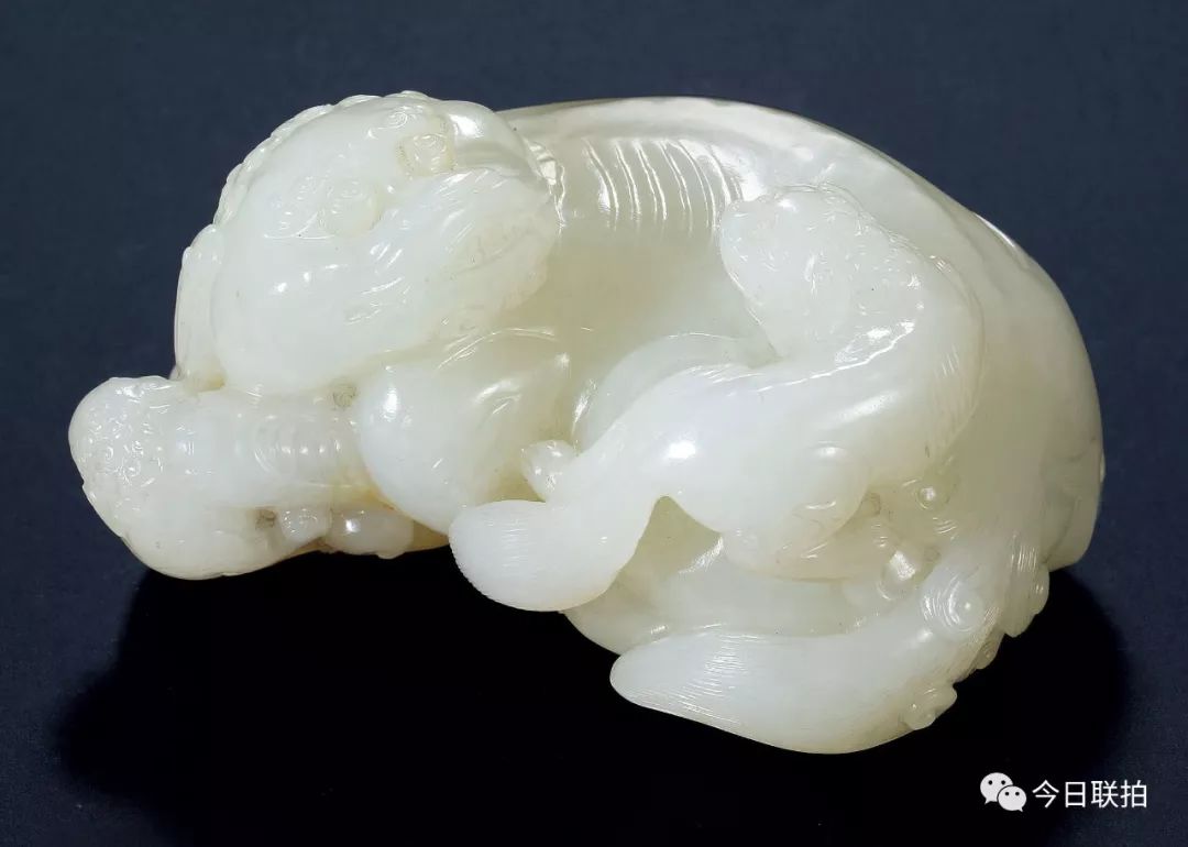 崇庆皇太后庆寿图,崇庆太后万寿图乾隆衮服