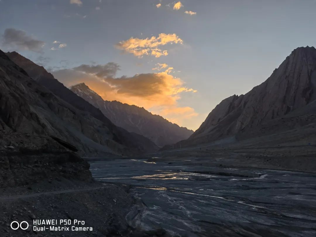 iphone13pro拍照对比vivox70pro,iphone13拍照对比vivox70pro