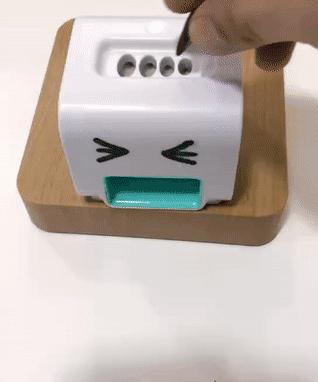 嗑出的瓜子牙终于有救了！不动手夹手，智能触摸开关续航长易携带