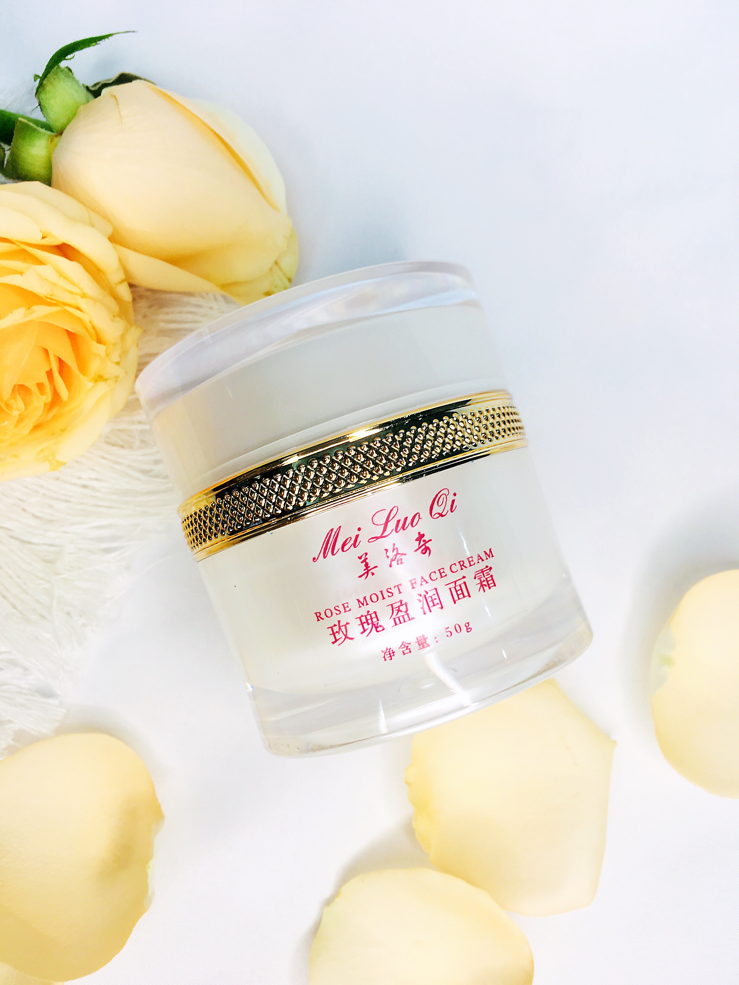 不断地空瓶回购，回购又空瓶！4款护肤面霜柔柔嫩嫩过秋冬