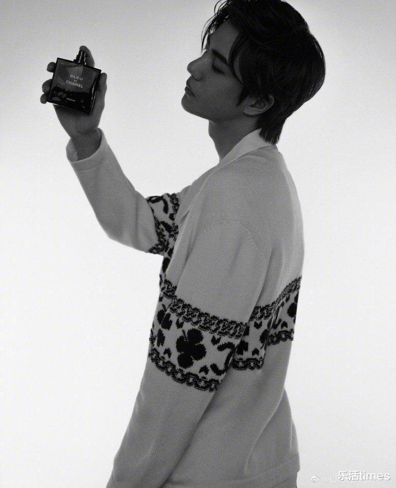 想躺在男人的怀里,想躺在男友怀里静静