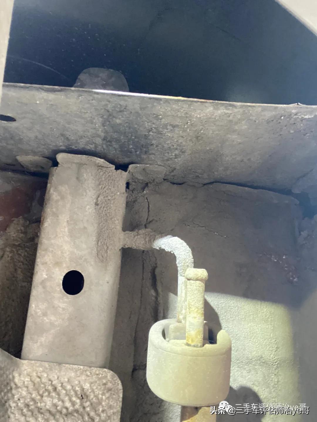 日产阳光老款碰撞测试,2016年日产阳光碰撞测试