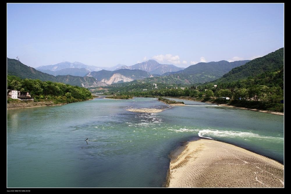 四川哪些地方值得打卡旅游,四川哪里的旅游最具有特色