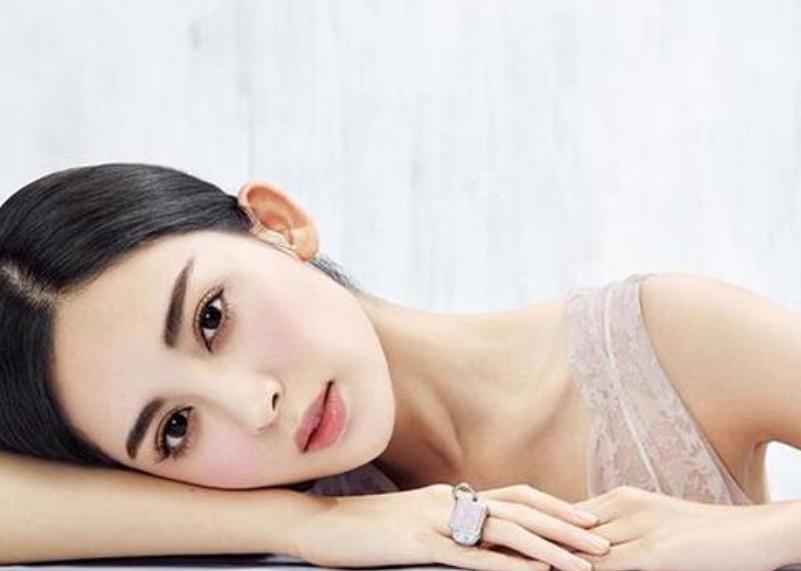 戏没拍好被导演骂,娜扎照片遭吐槽