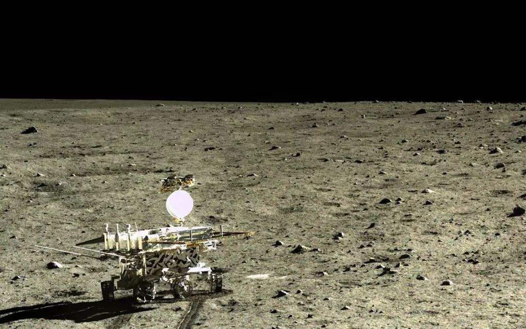 月球背面为何出现巨大金属,月球上有哪些稀有金属