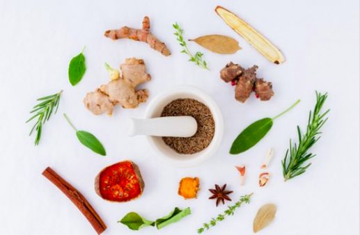 “小生姜”弄潮亿万级大市场！姜类零食是否“下一个猴菇饼干”？