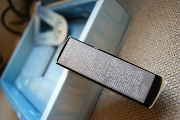 兰蔻和雅诗兰黛眼部精华液哪个好,兰蔻眼部肌底精华液和兰蔻眼霜