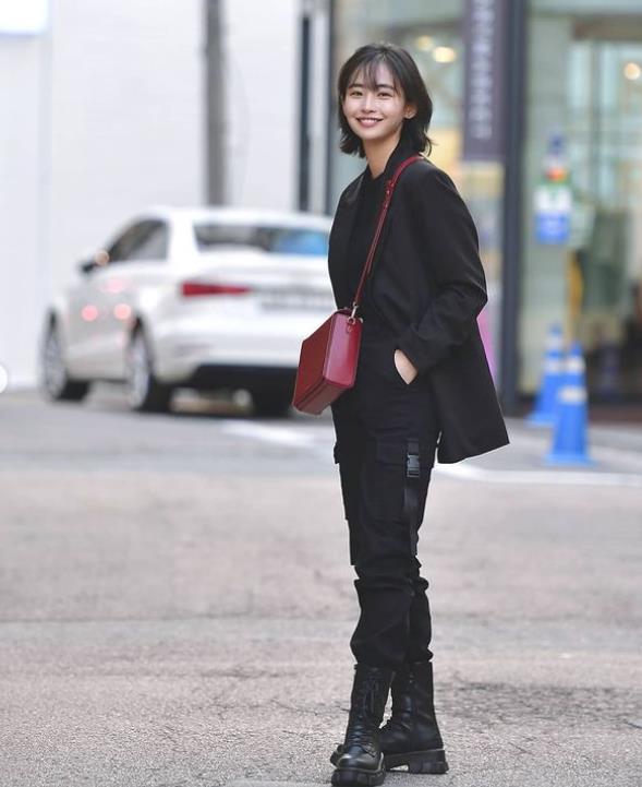 好看的韩国小姐姐穿衣搭配,韩国小姐姐时尚潮流穿搭