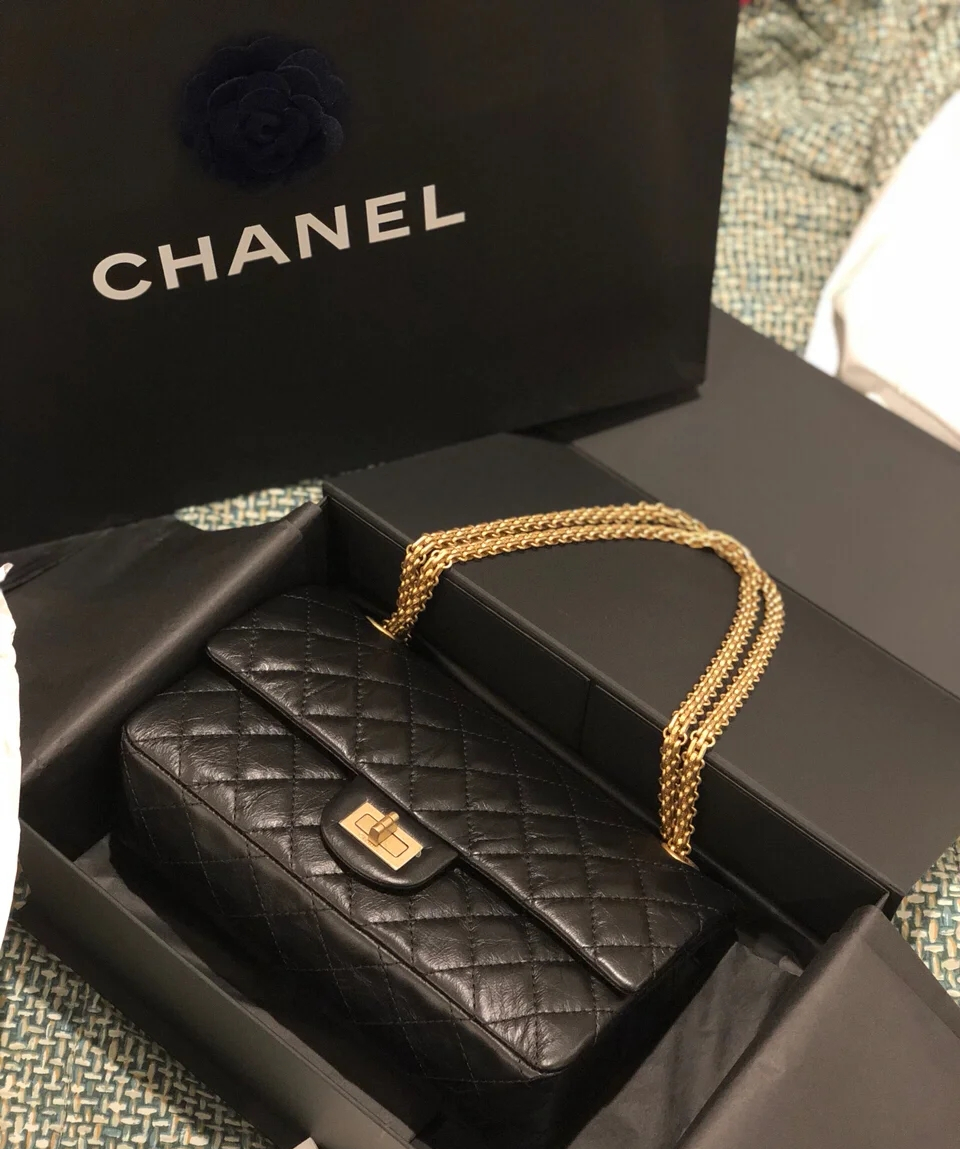 chanel一个包多少钱,chanel买一堆包