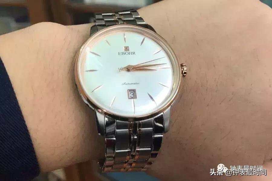 手表蓝宝石玻璃和矿物玻璃区别,亚克力表镜能换蓝宝石吗