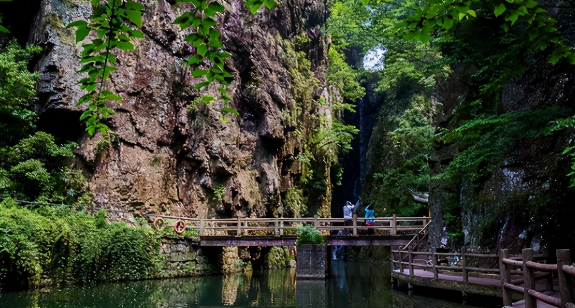 宁波溪口雪窦山旅游费用,宁波溪口雪窦山二日游