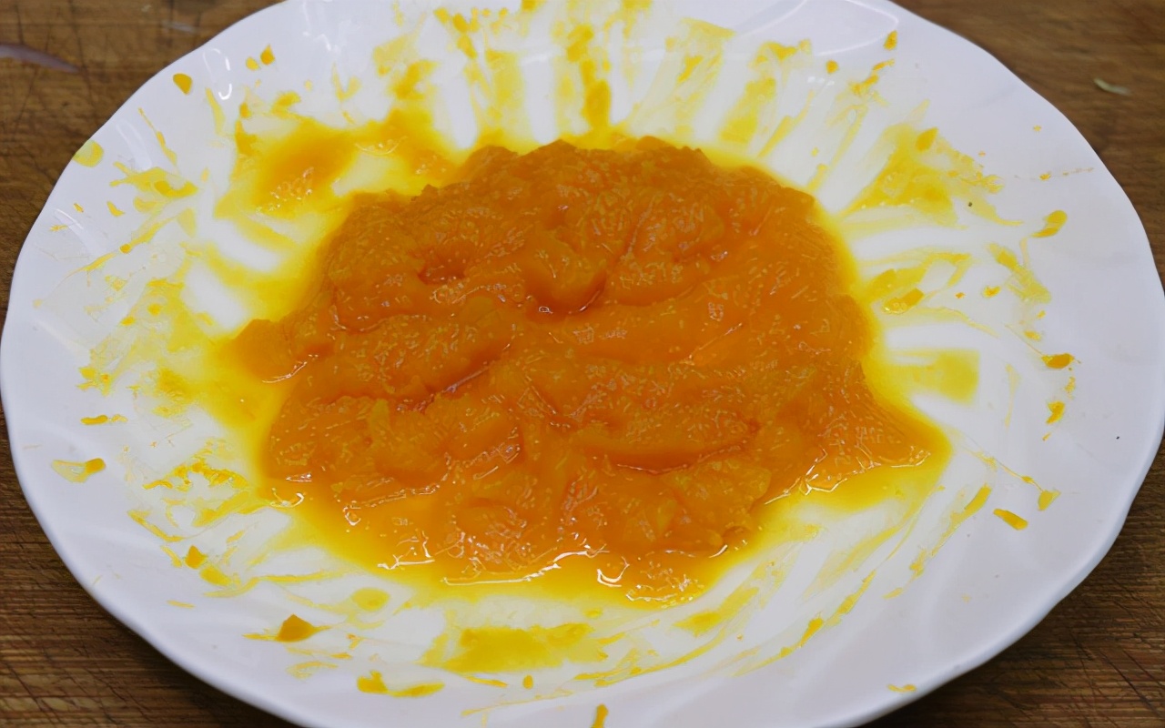 鱼头不煎做汤的家常做法,鱼头这样做鲜嫩多汁又入味