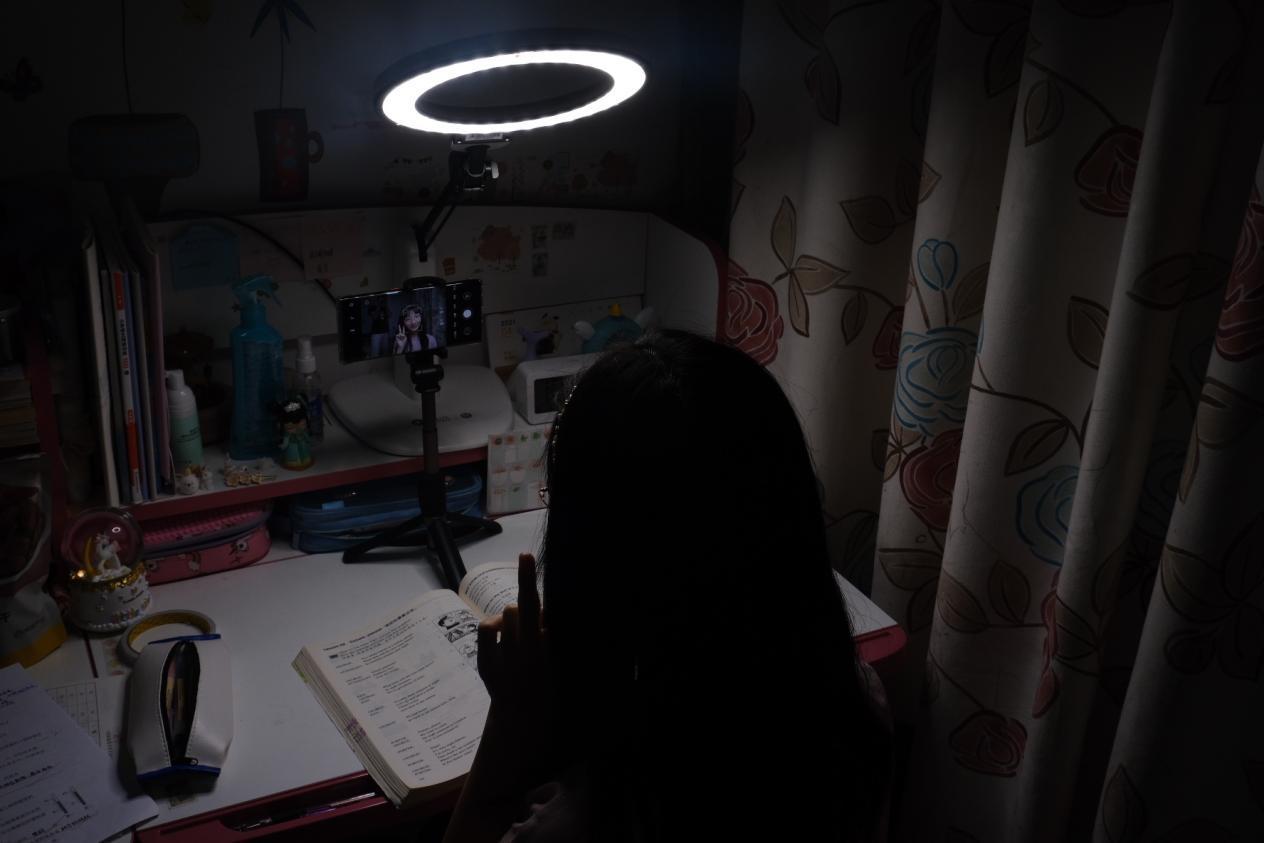 爱德华医生护眼灯安装,爱德华医生护眼灯三档