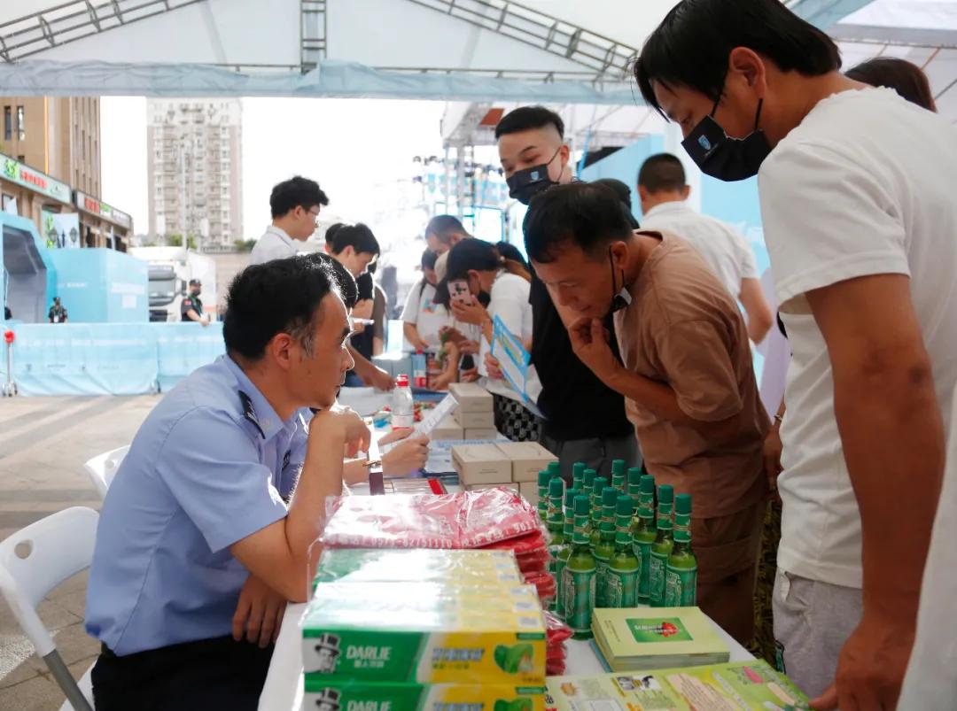 实况足球比赛出场动画,实况足球蓝色监狱球员上阵