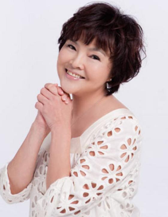 最惨童星纪宝如：13岁被奶奶注射抑制生长剂，婚后生活悲惨不已