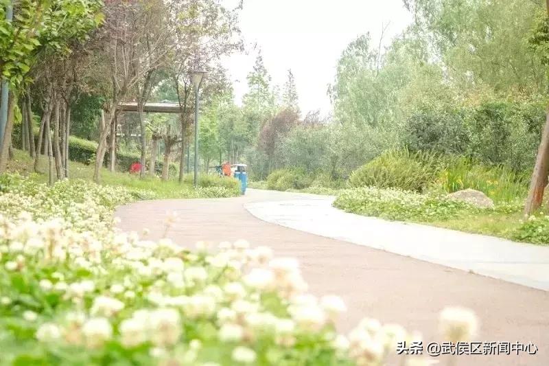 成都地铁2号线沿途景点,成都地铁三号线沿途有哪些景点