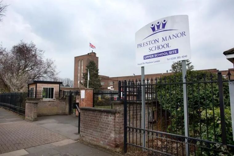 足球圣地温布利球场,温布利球场旅游攻略