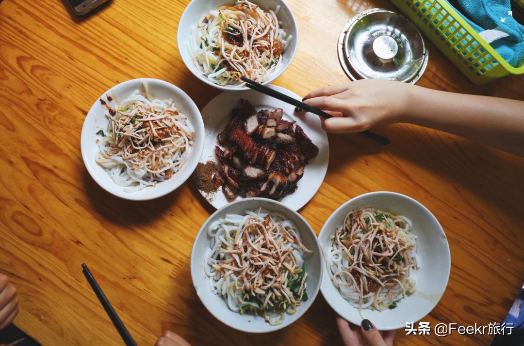 挖到了云南人都点赞的“美食线路”！菌子当道，夏季去度假正好
