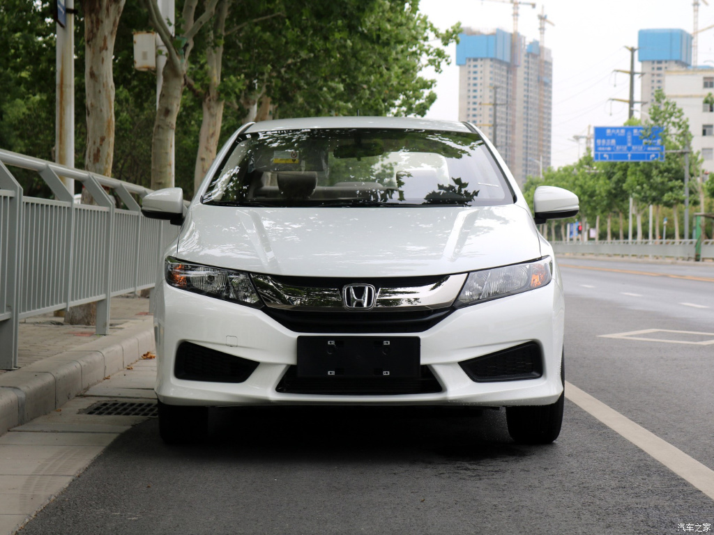 本田锋范如何变床车视频,本田锋范这款车怎么样