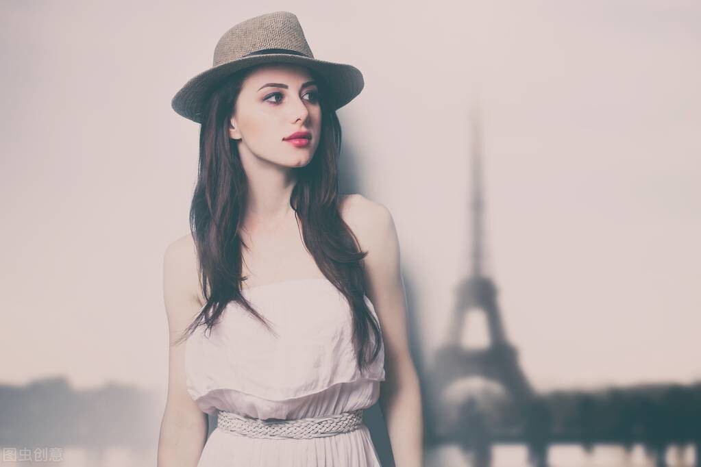 白茶清欢女子学院,白茶清欢一个人