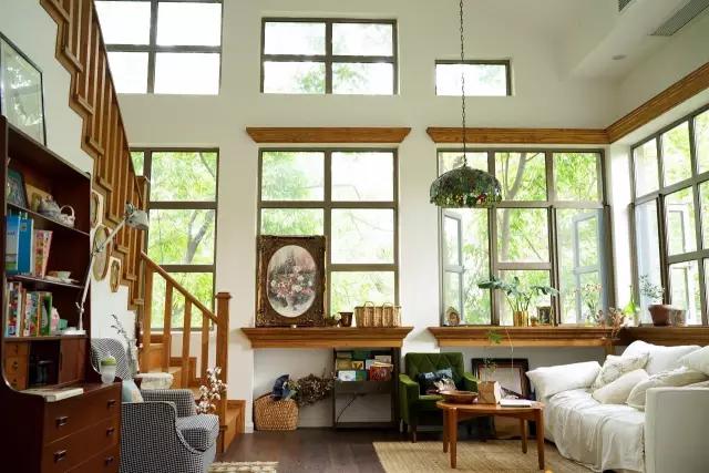 *窥偷**了22位朋友的客厅，我发现小户型变大，大户型变豪的神仙操作