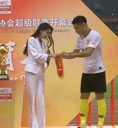 胡彦斌中超开幕,胡彦斌足球开幕式