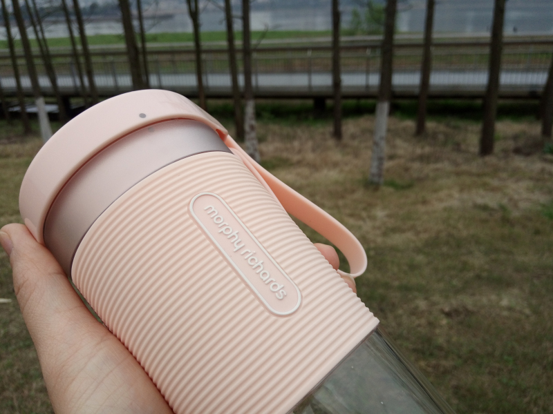 摩飞便携果汁杯新款,摩飞便携榨汁杯自己动手