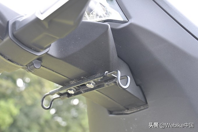 川崎z900跟川崎z1000有什么差别,川崎Z900驾驶体验