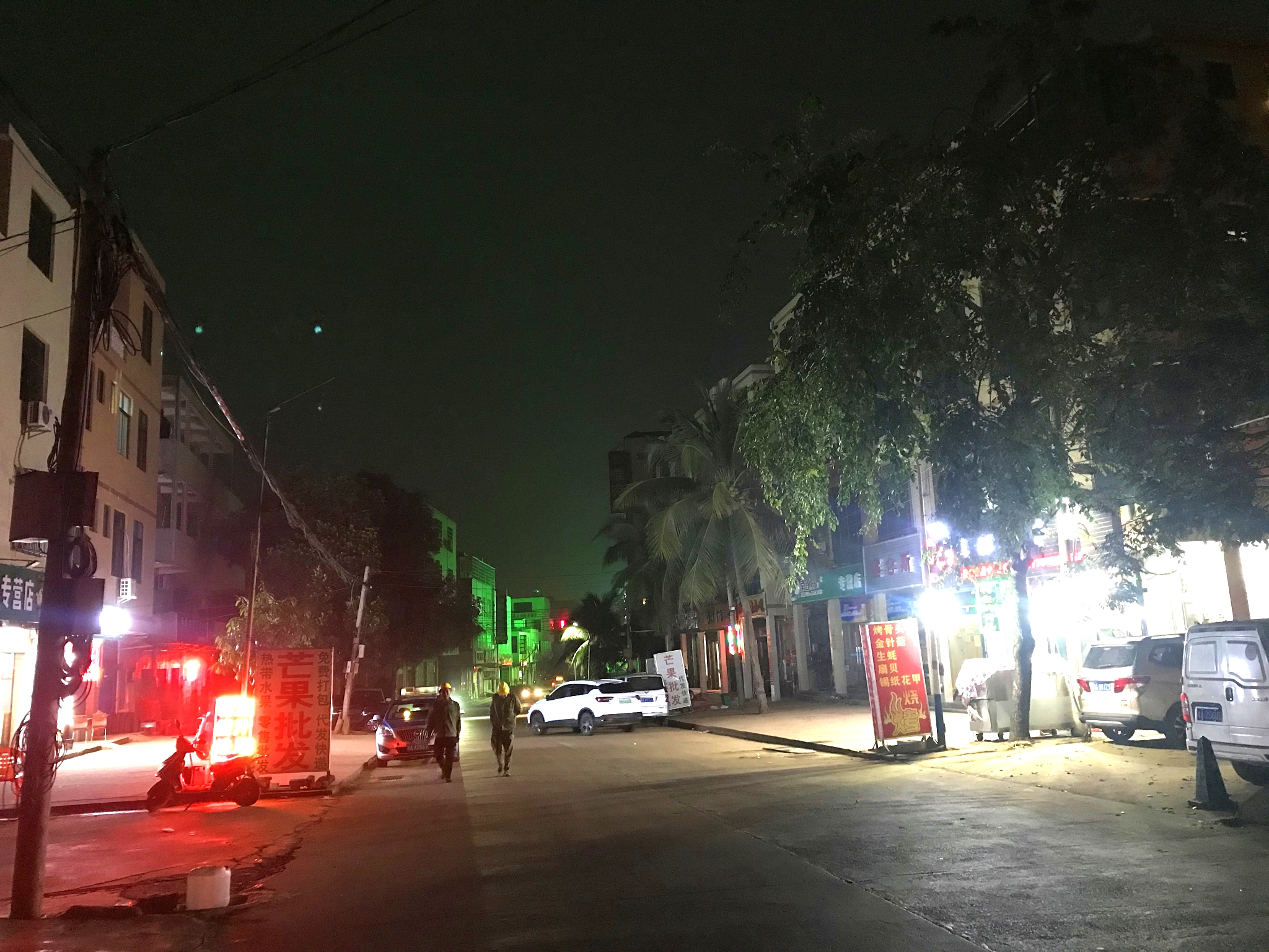 飞海口的这条候鸟线路，“机＋酒”真实惠，免费接送有点闹心