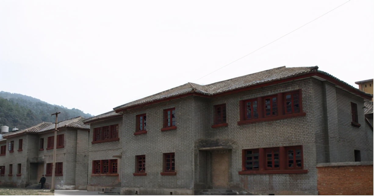 云南禄丰旅游线路攻略图,云南冬季自驾游最佳线路图