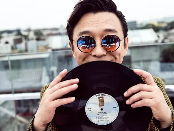 情商高明星黄渤,黄渤一直是娱乐圈高情商的代名词