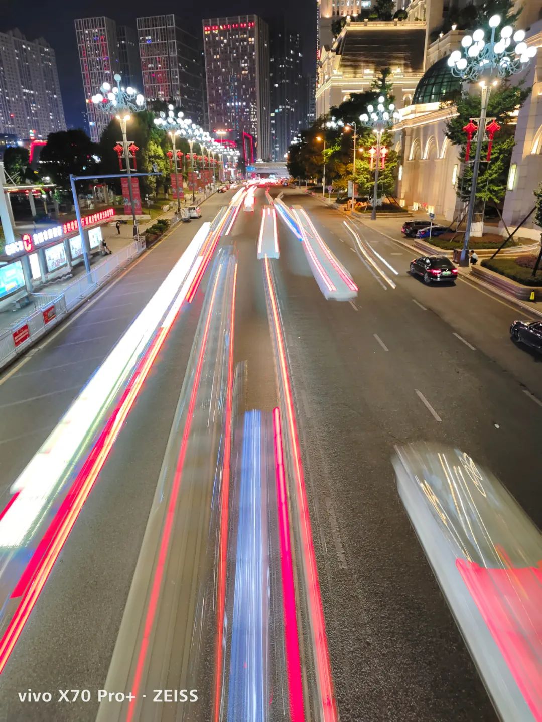 iphone13pro拍照对比vivox70pro,iphone13拍照对比vivox70pro