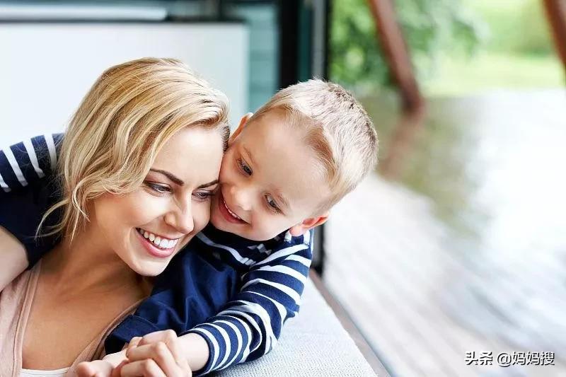 3岁小孩爱哭如何教育,三岁孩子爱哭怎么教育