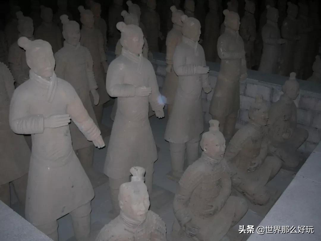 斥资3个亿，国外竟有个山寨中华古城：北京鼓楼、兵马俑……