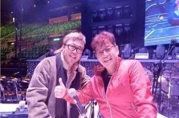 新喜剧之王主题曲,喜剧之王结尾曲疾风