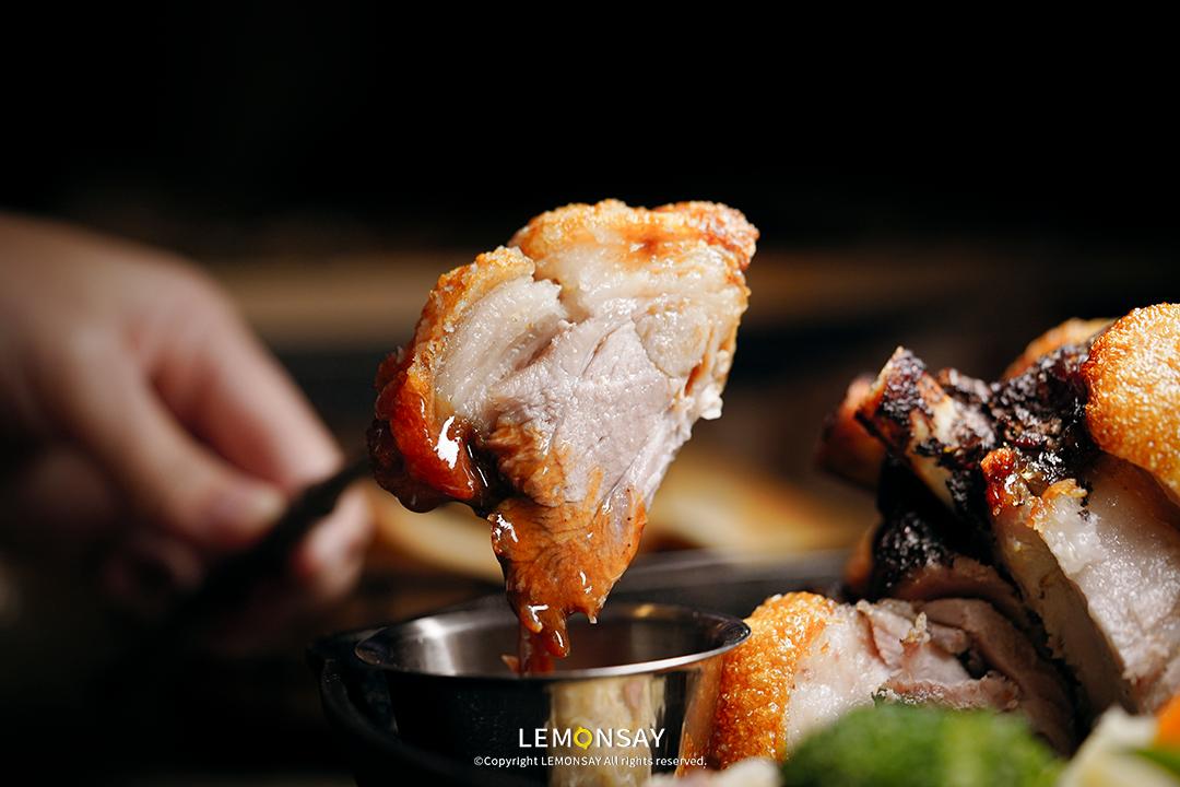 它来了深圳科技有限公司,他来了日本电影