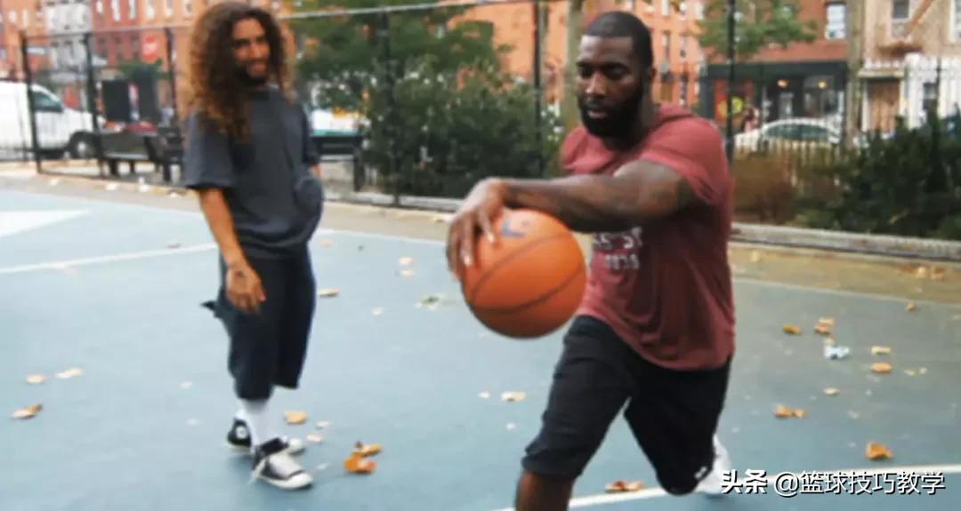 这个在CBA拿过得分王的男人，竟然还是科比的控球老师