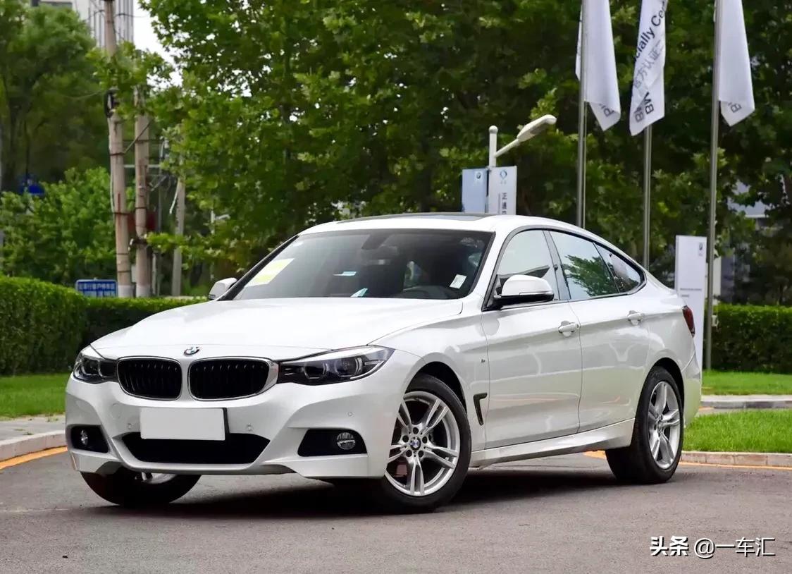 宝马3系gt2017款320im运动型,无框门宝马三系
