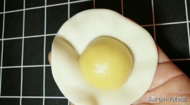 不用烤箱家庭版绿豆酥饼,不用烤箱的绿豆饼制作全过程