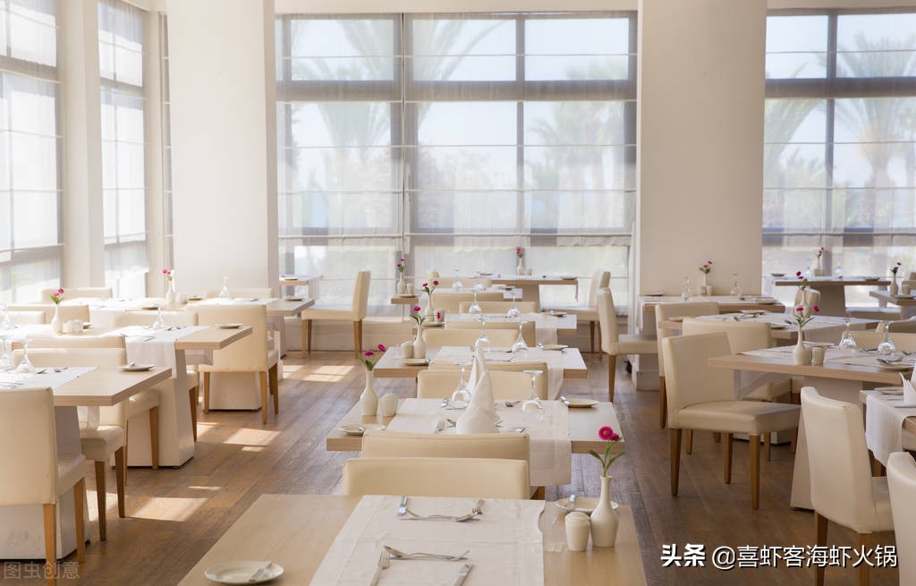 餐厅客流太少怎么办,餐厅爆满服务需要注意什么
