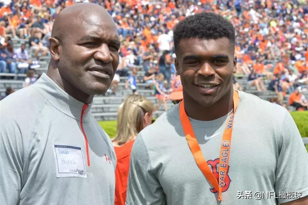 拳坛传奇霍利菲尔德,霍利菲尔德卫冕之路