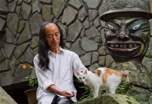 贵州小伙深山修行20年,贵州一男子隐居山林20余载