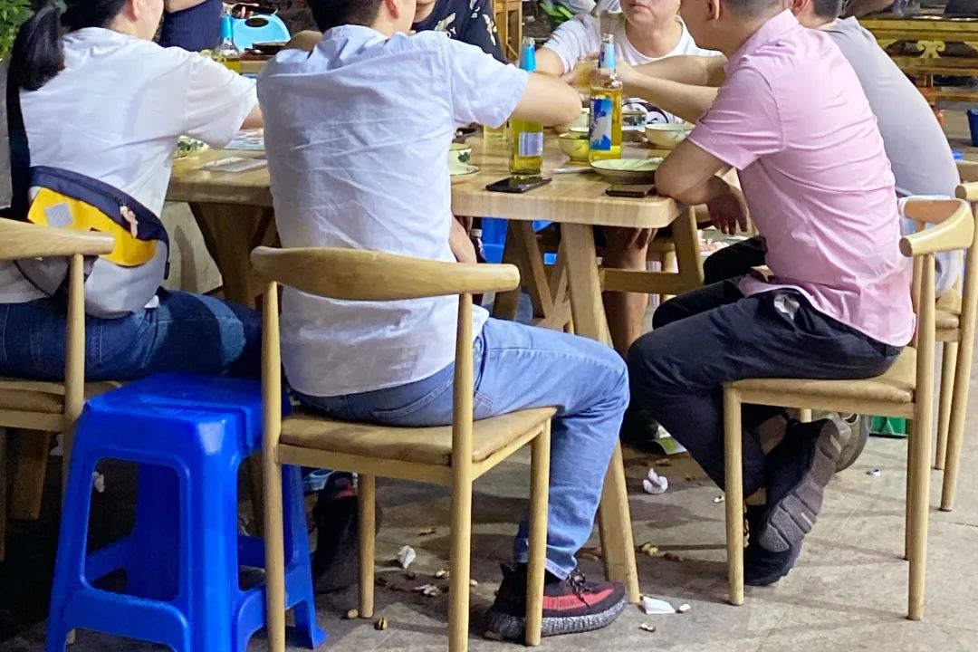 四川人喝啤酒好不好,四川人喜欢喝啤酒