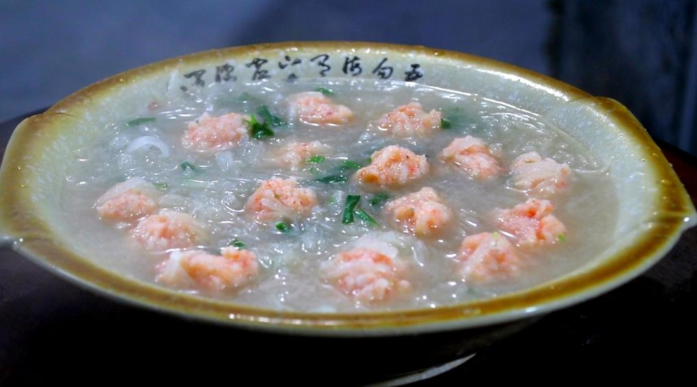 萝卜和虾的家常做法,1根萝卜3个鸡蛋新吃法