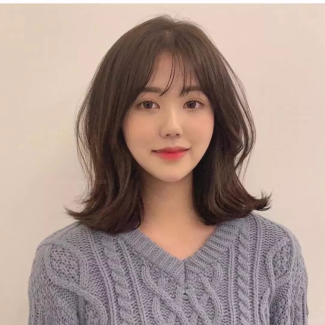 中长发锁骨发烫发中卷,初恋锁骨发中长发烫发