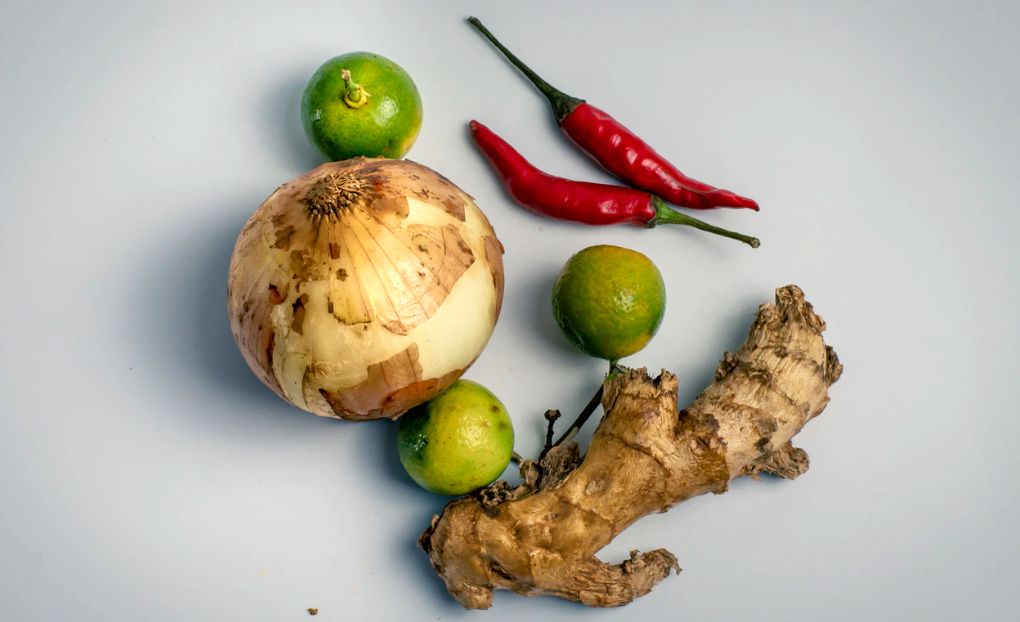 绿叶菜蔫了别急着扔！学一招返鲜小窍门，和刚买的一样