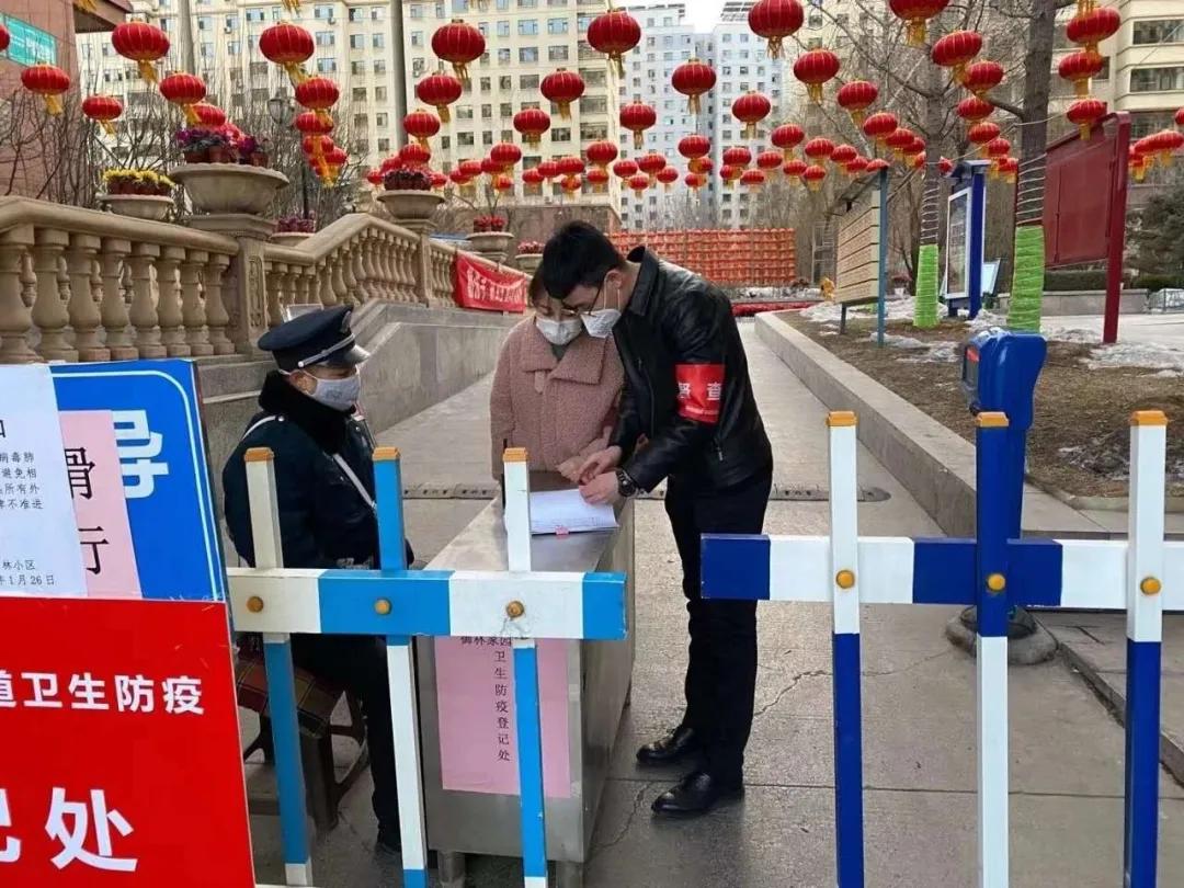 基层党组织和广大党员冲锋在前,基层党组织和一线党员