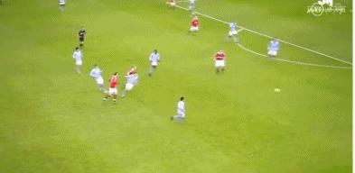 外媒评选足坛历史最佳,足坛历史上最伟大的50个进球