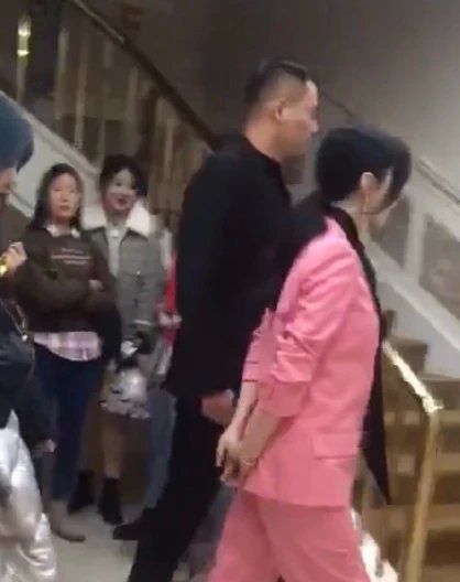 华少辟谣高以翔事件,华少发文悼念高以翔